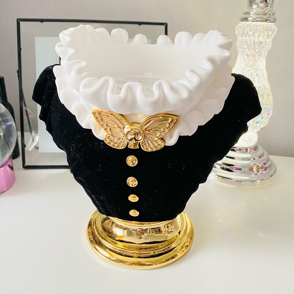 NWT Madam headless bodice candle holder